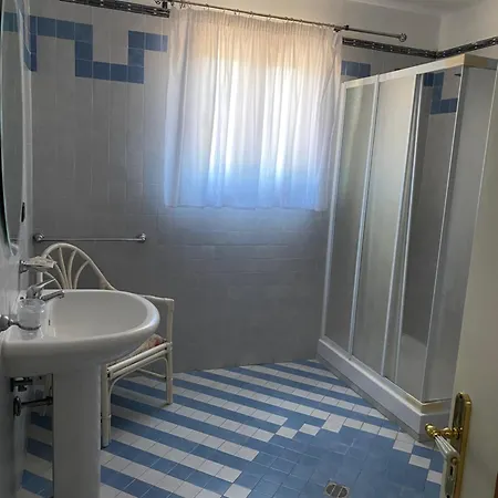 Bed & Breakfast H Ruins 3*