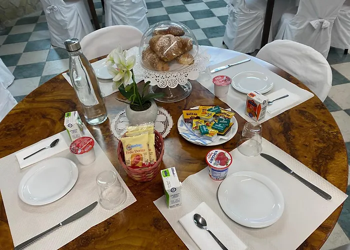 Bed & Breakfast H Ruins Pompei